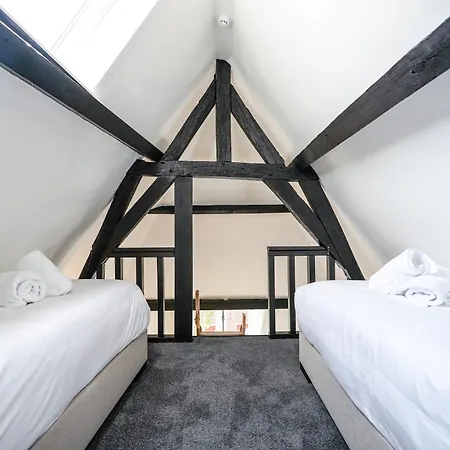 Beautiful With Loft Apartamento *